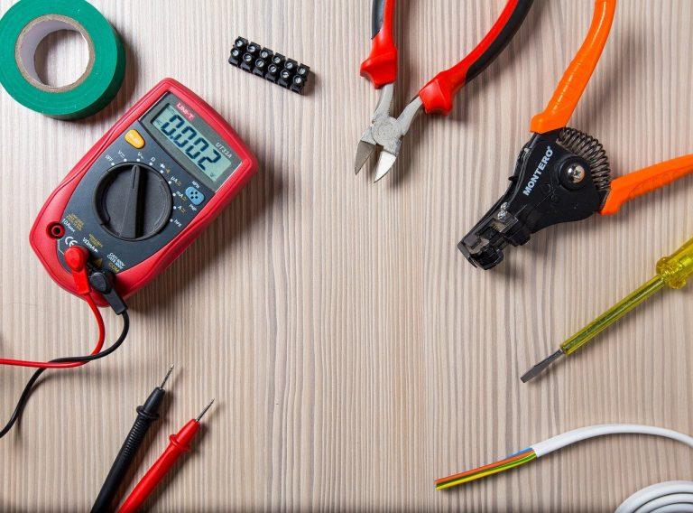 Why choose a local electrician?